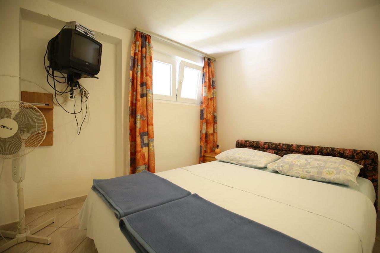 Apartments Paleka Petrčane Extérieur photo