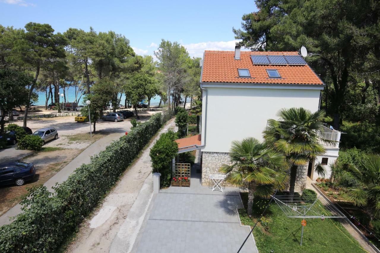 Apartments Paleka Petrčane Extérieur photo